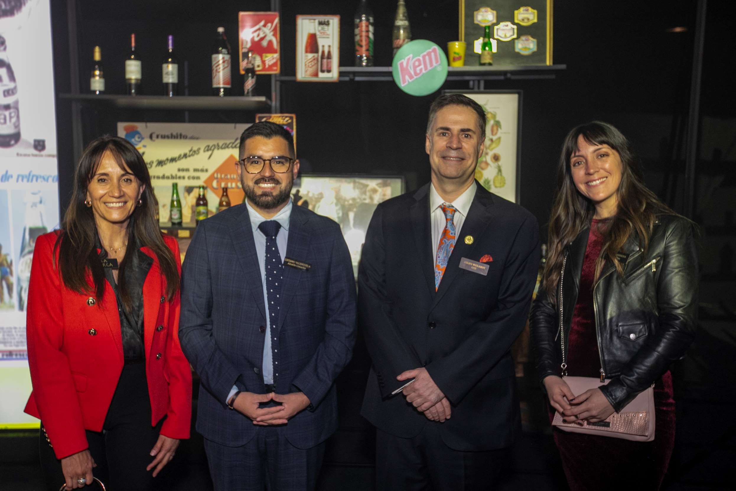 Paula Arbarca, concejala de Limache; Luciano Valenzuela, alcalde de Limache; Felipe Wielandt y Daniela Barrera definitivo